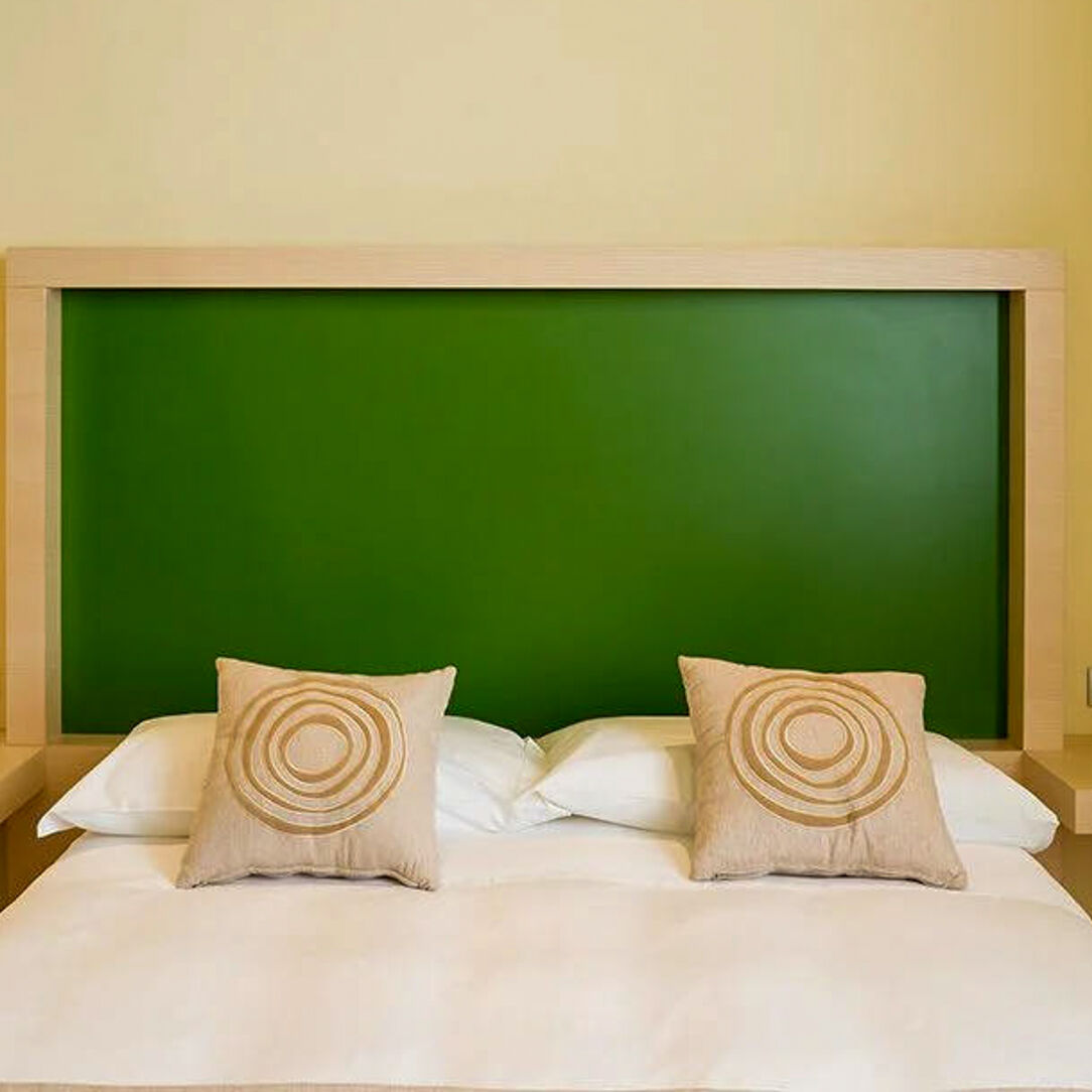 Hotel EOS