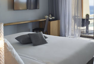 Chambre Supérieure vue mer avec piscine privée